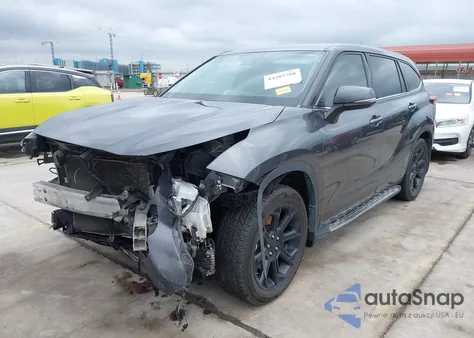 2022 Toyota Highlander L из США, поврежденный, VIN 5TDCZRAH9NS559126